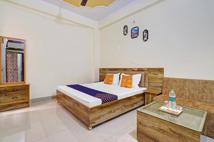 spot on 81019 sawariya home stay