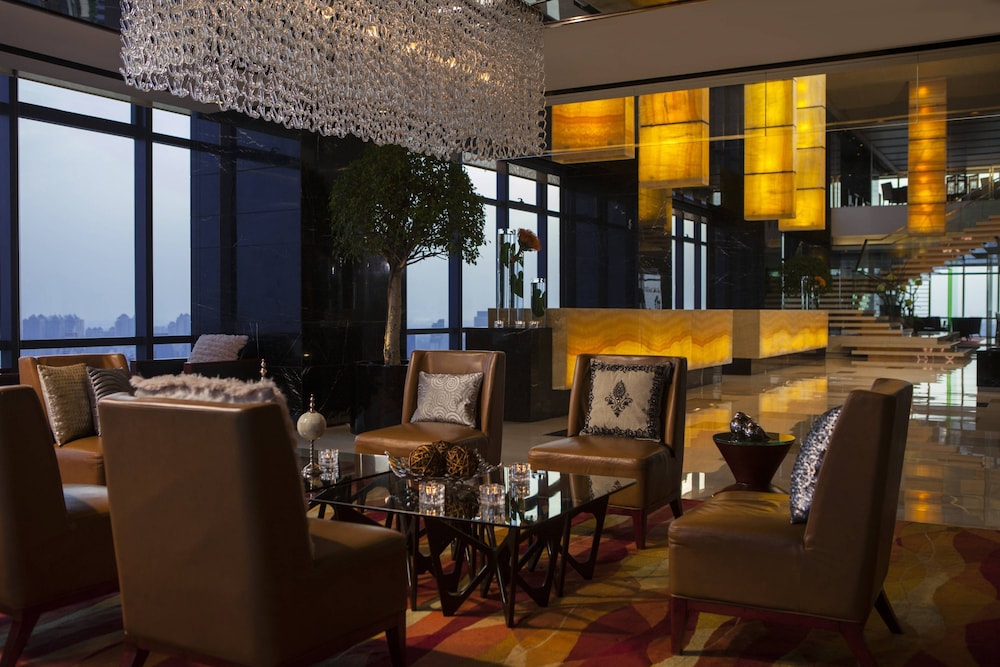 renaissance shanghai zhongshan park