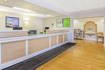 La Quinta Inn By Wyndham El Paso Cielo Vista,El Paso>>Ciudad Juarez,3 star