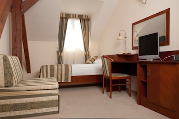 amigo city centre hotel