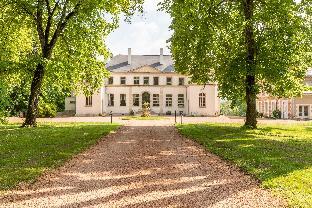 Chateau De Charmeil- Vichy Chambres D'hotes,,0 star