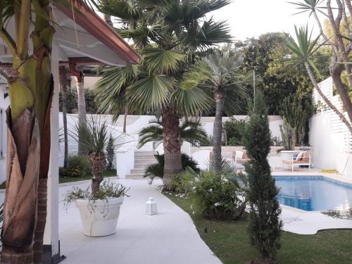 charming sea view villa with pool praialonga