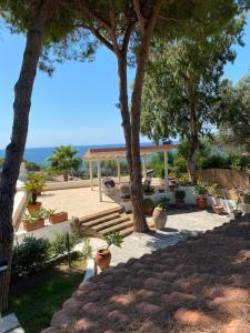charming sea view villa with pool praialonga