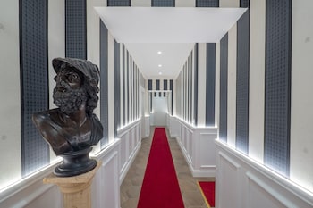 bramble luxury suites