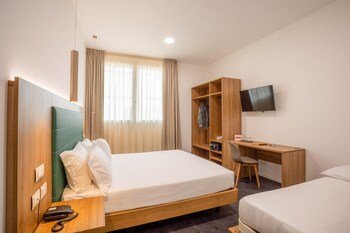 v hotel