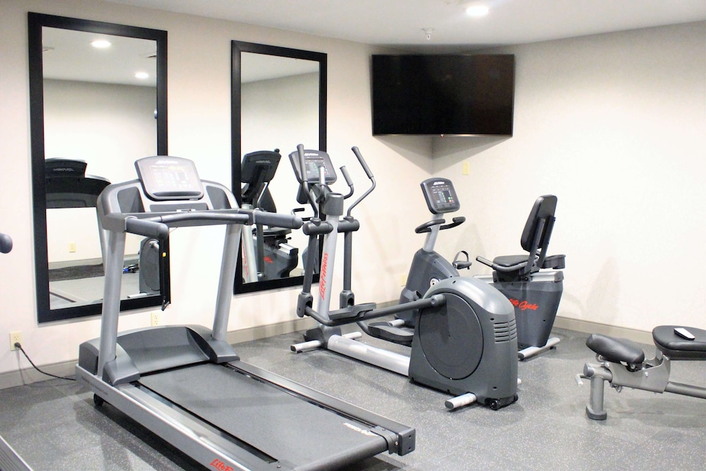 country inn and suites by radisson erie