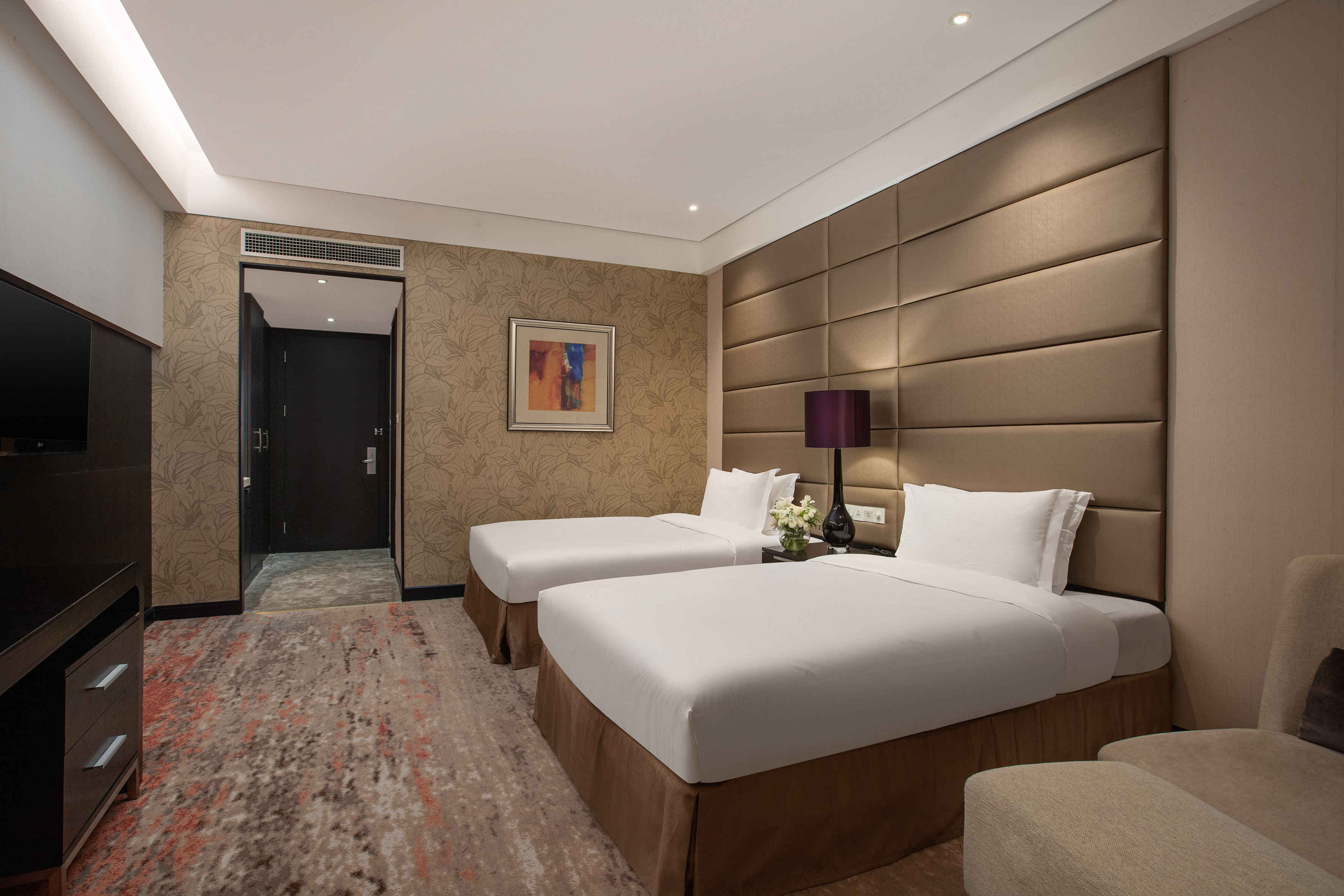 crowne plaza shanghai xiayang lake by ihg