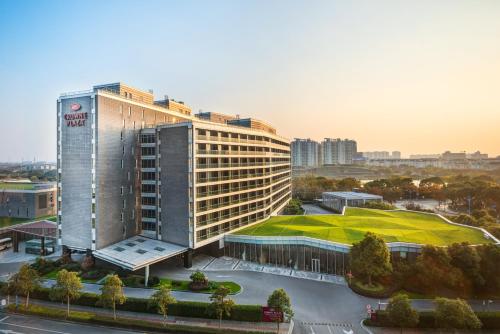 crowne plaza shanghai xiayang lake by ihg