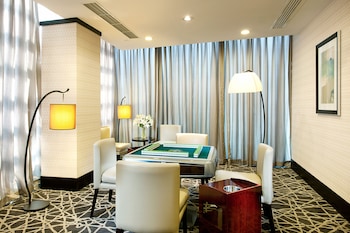 crowne plaza shanghai xiayang lake by ihg