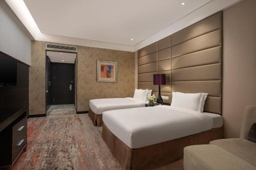 crowne plaza shanghai xiayang lake by ihg