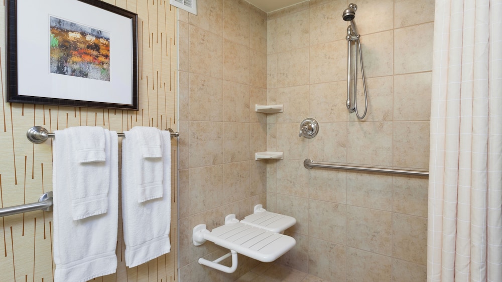 holiday inn cincinnati airport by ihg