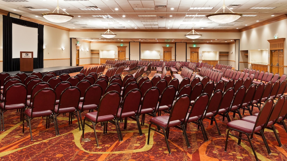holiday inn cincinnati airport by ihg