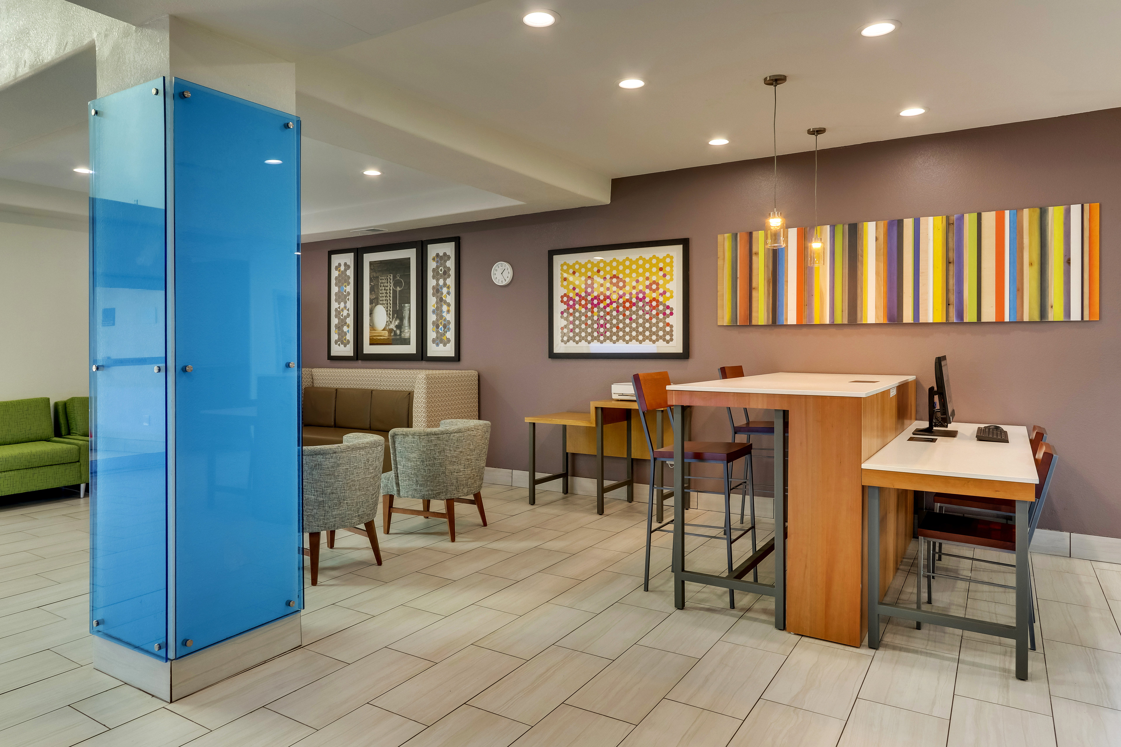 holiday inn express and suites lake worth by ihg