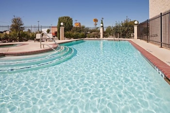 Holiday Inn Express & Suites Lake Worth By Ihg,Lake Worth>>Fort Worth,3 star