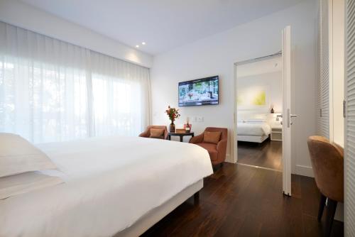Hotel Magna Pars Suites,Milan>>Lombardy,5 star