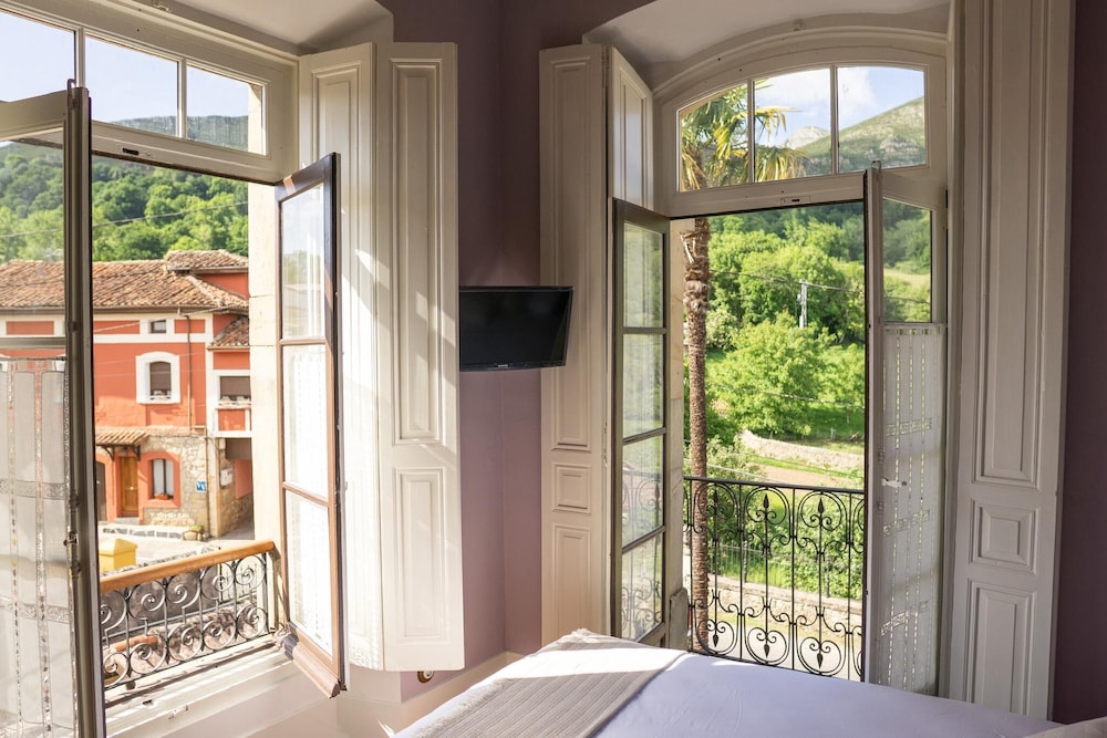 la venta de miyares casa de indianos