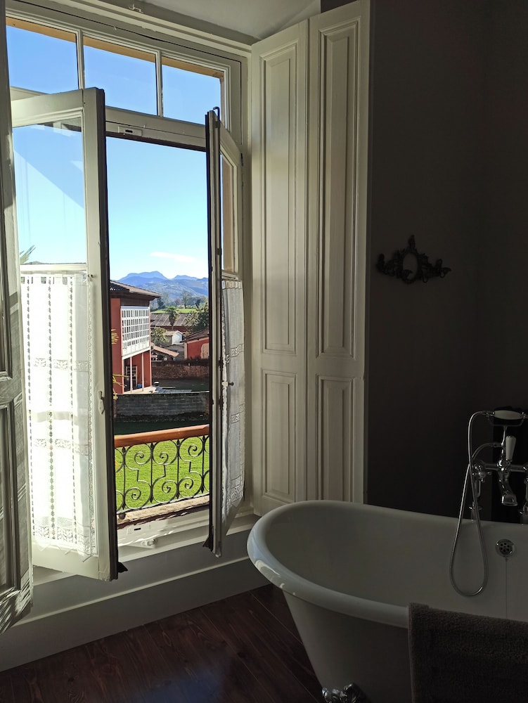 la venta de miyares casa de indianos