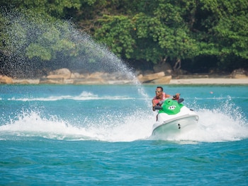 mayang sari beach resort
