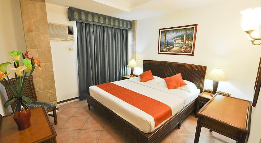 paradise garden hotel and convention boracay powered by aston