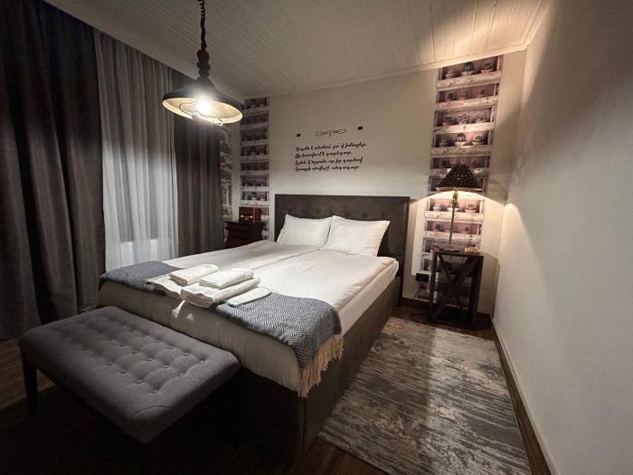 hnameni stepanavan guesthouse hotel