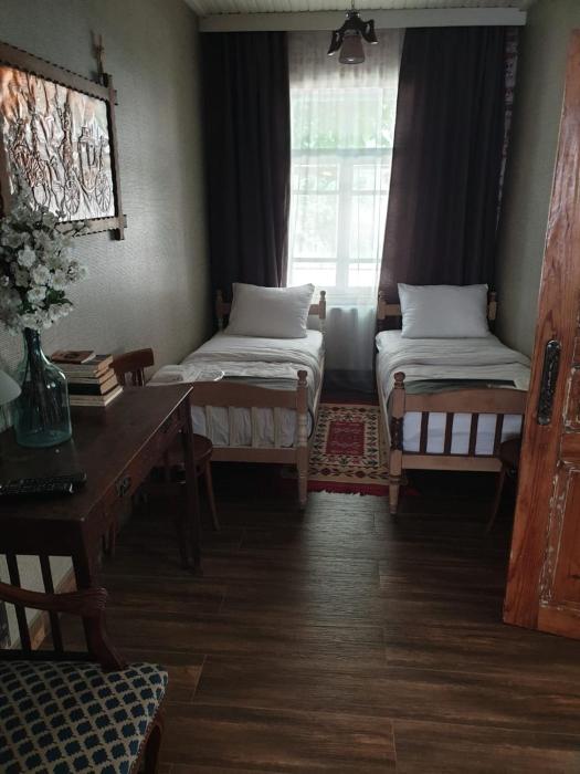 hnameni stepanavan guesthouse hotel