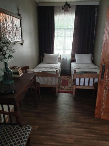 hnameni stepanavan guesthouse hotel