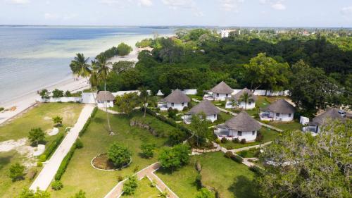 antonio beach tree house hotel and spa