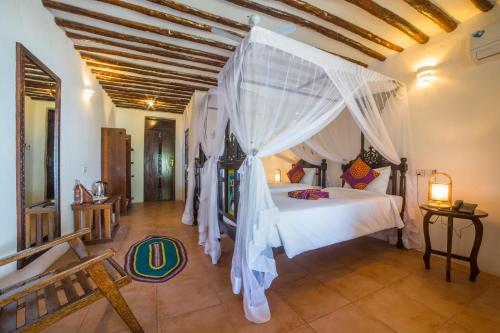 antonio beach tree house hotel and spa