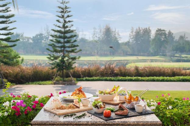 springfield village golf and spa