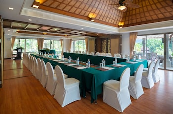 springfield village golf and spa