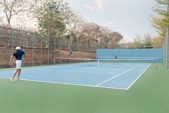 springfield village golf and spa