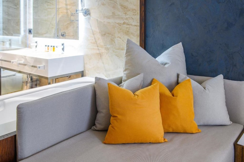 chic boutique hotel vlore