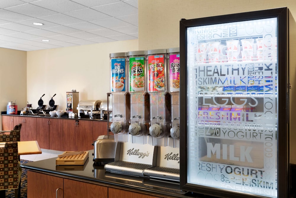 country inn and suites by radisson evansville in