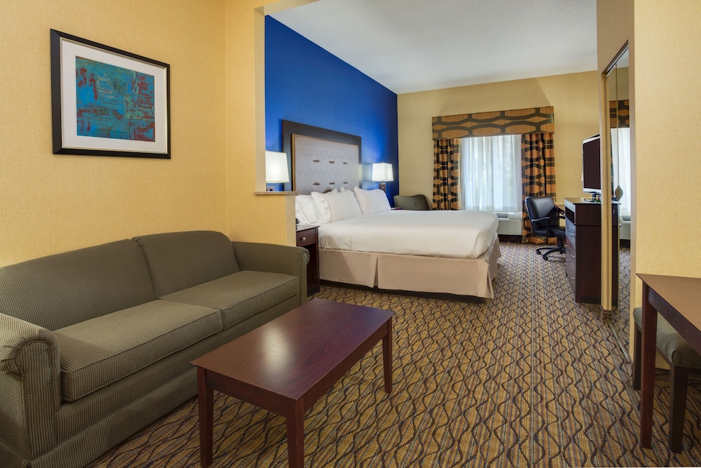 holiday inn express tower center by ihg