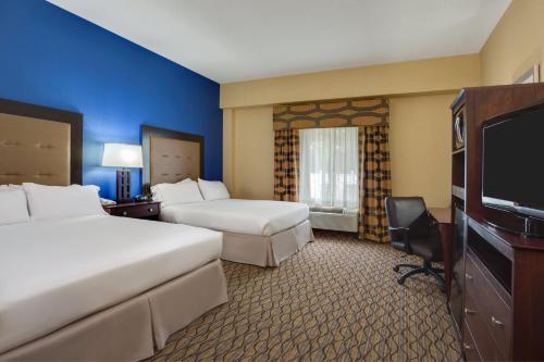 holiday inn express tower center by ihg