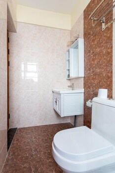 stay plus dennis garden apartment