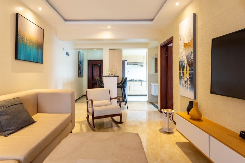 stay plus dennis garden apartment