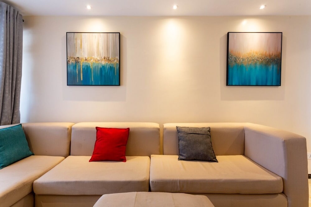 stay plus dennis garden apartment