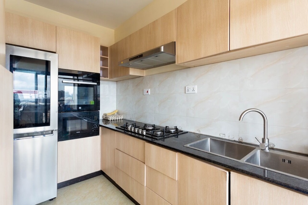 stay plus dennis garden apartment