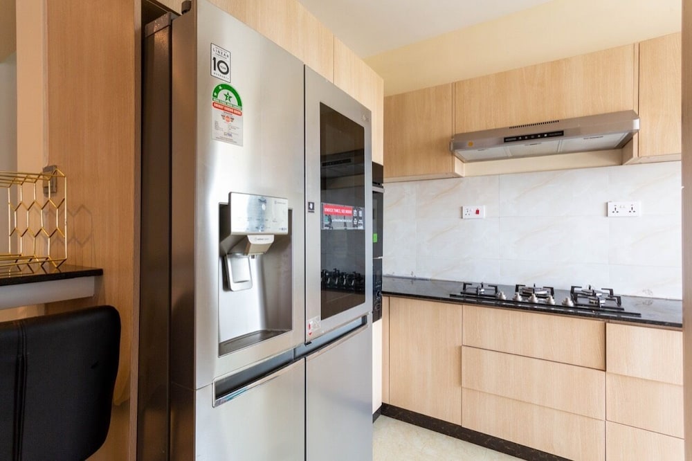 stay plus dennis garden apartment