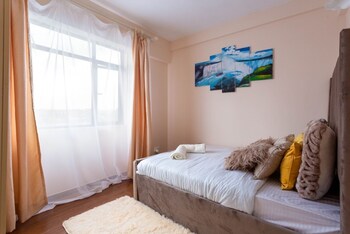 stay plus dennis garden apartment