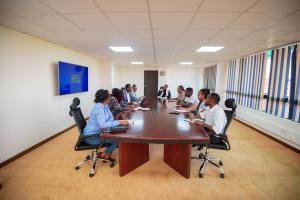 the crossroads hotel westlands