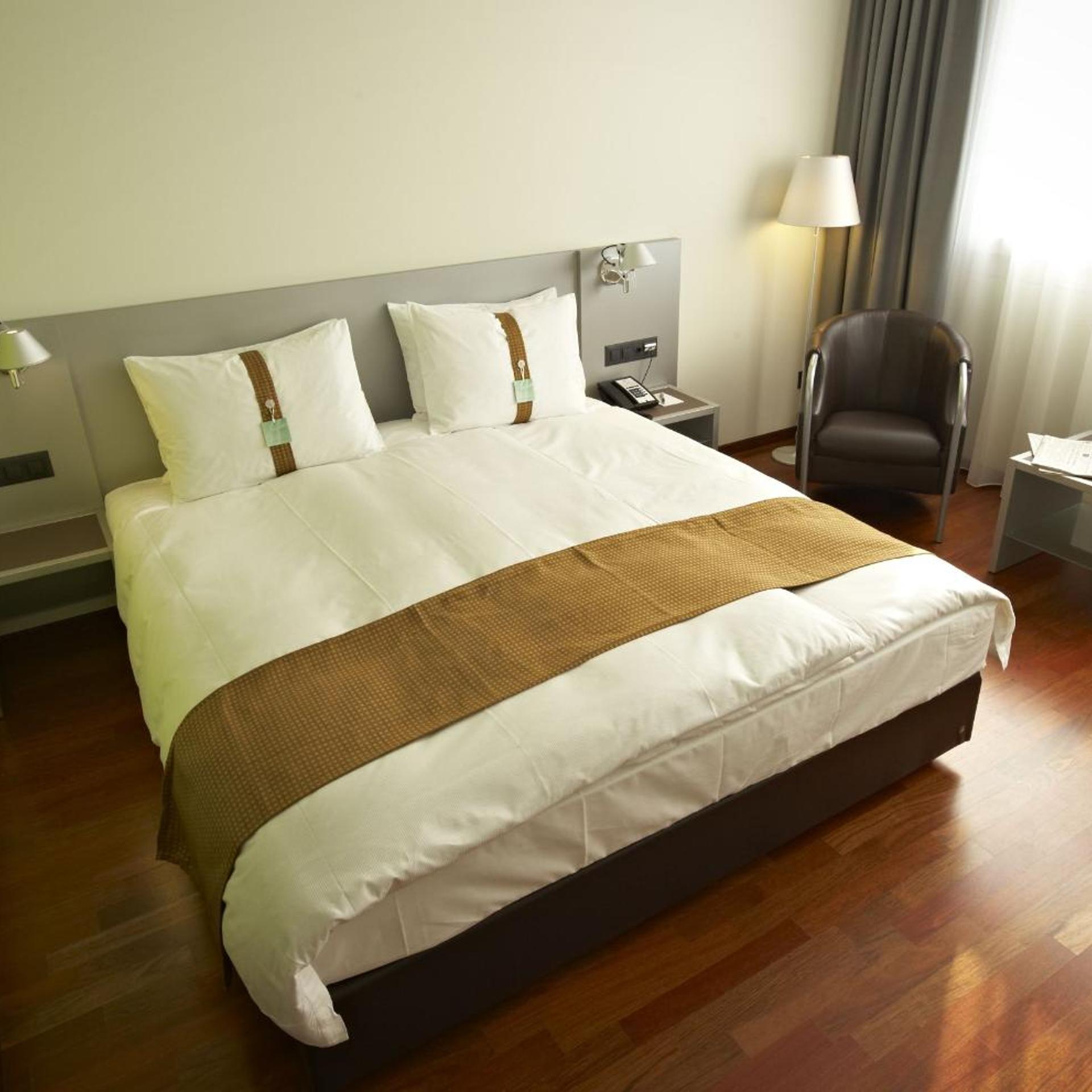 holiday inn zurich messe by ihg