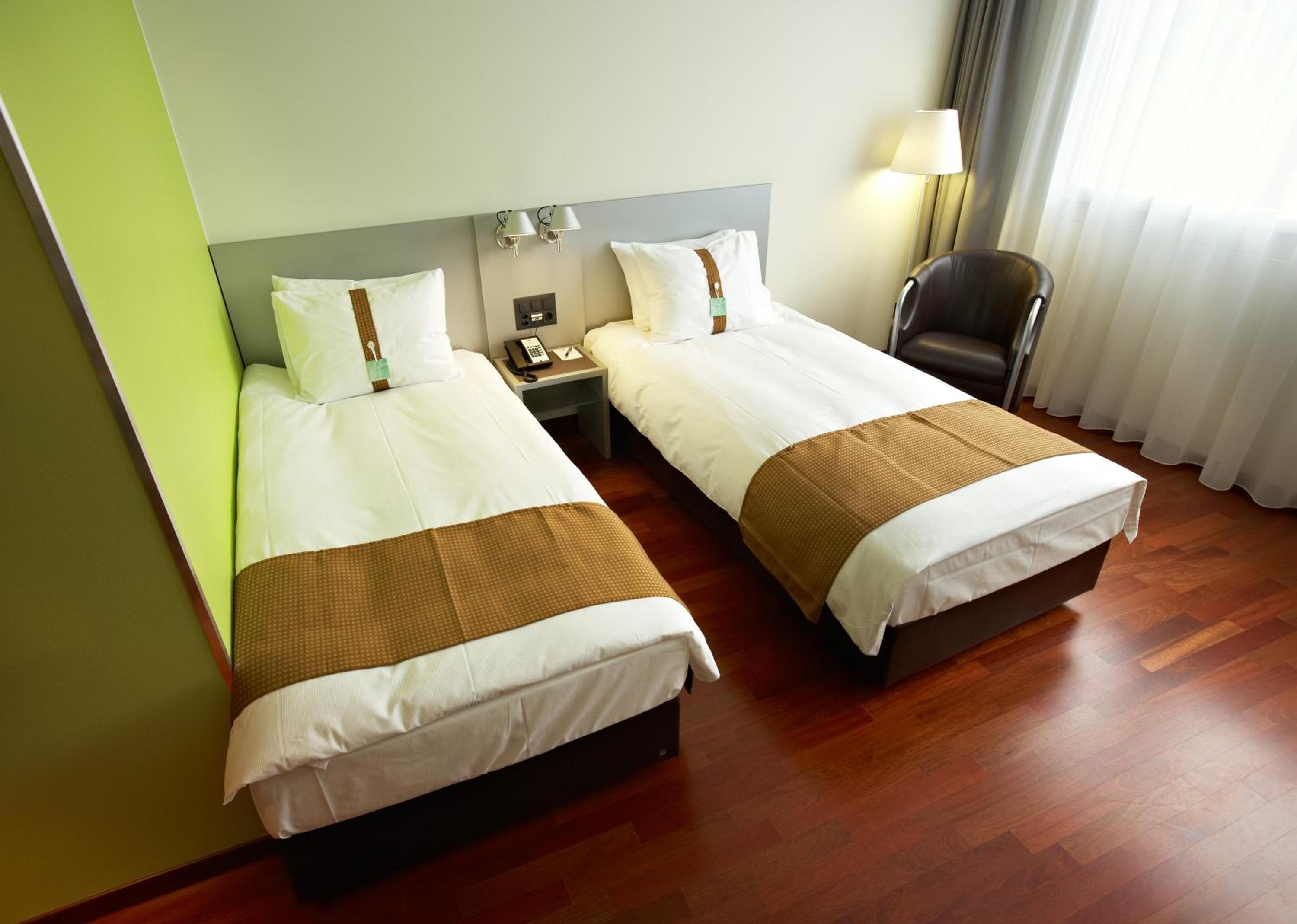 holiday inn zurich messe by ihg