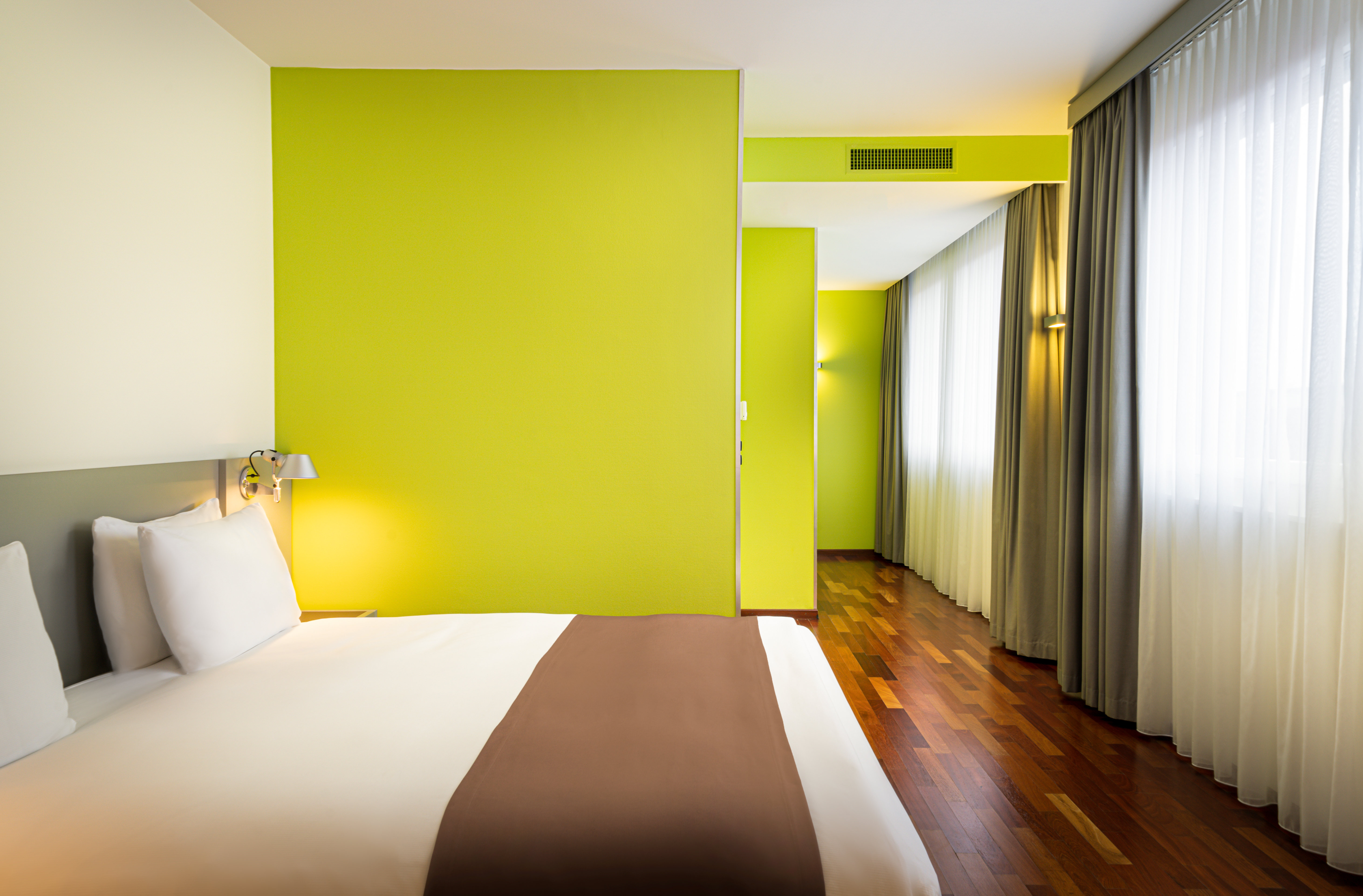 holiday inn zurich messe by ihg