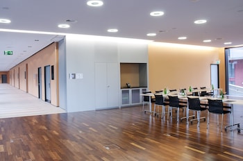 holiday inn zurich messe by ihg