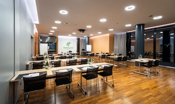 holiday inn zurich messe by ihg