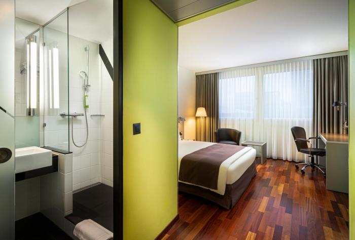 holiday inn zurich messe by ihg