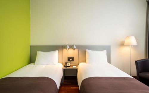 holiday inn zurich messe by ihg