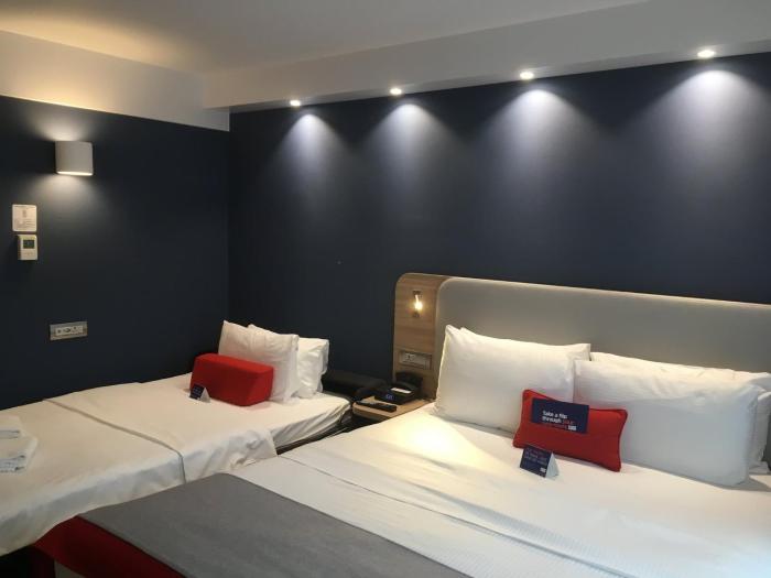 holiday inn express zurich airport by ihg